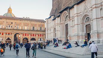 Piazza Grande - Italian Homing