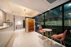 DK Hotel