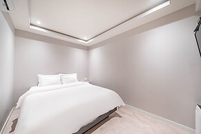 DK Hotel
