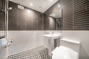 DK Hotel