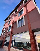 1071 Otel & Restaurant