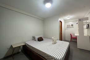 Happy Grey Hotel Vigan