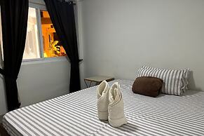 Happy Grey Hotel Vigan