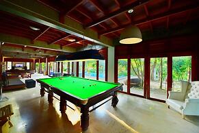 Ss Pool Villa Hill