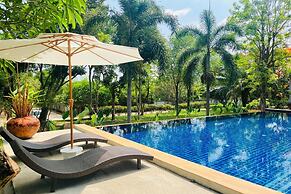 Ss Pool Villa Hill