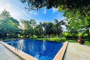 Ss Pool Villa Hill