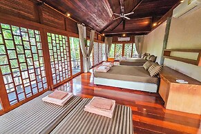 Ss Pool Villa Hill