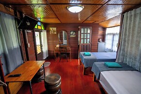 Ban Suan Bang Toei Homestay