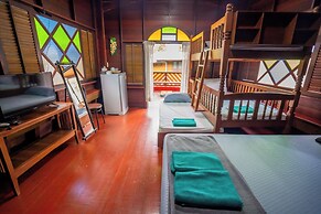 Ban Suan Bang Toei Homestay