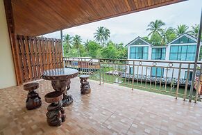 Ban Suan Bang Toei Homestay