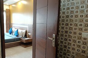 The Indian Hotel & Kitchen