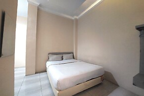 R Residence