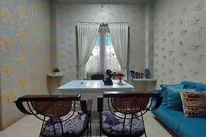 R Residence