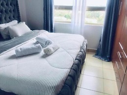 Honey Dew Greatwall Apartments
