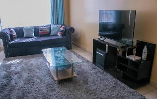 Honey Dew Greatwall Apartments