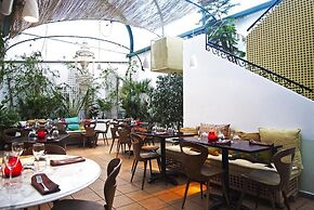 Hotel Denfert Montparnasse
