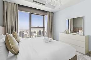 Stone Tree - Furnished 2BR with Infinity Pool