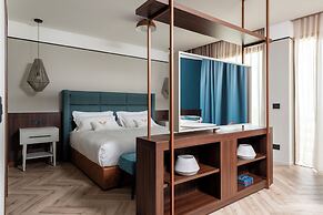 Visionair Suites