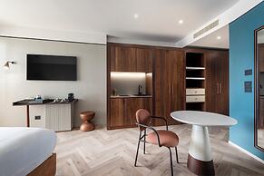 Visionair Suites