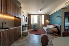 Visionair Suites