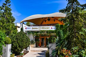 Dana Resort