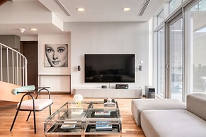 Prime Difc Duplex With Iconic Skyline Views