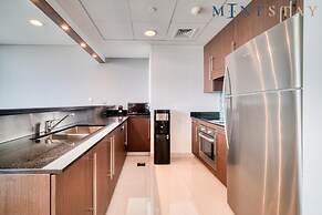 Prime Difc Duplex With Iconic Skyline Views
