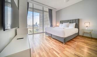 Prime Difc Duplex With Iconic Skyline Views