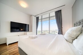 Prime Difc Duplex With Iconic Skyline Views