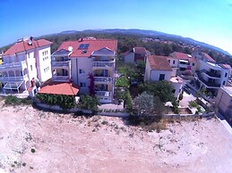 Maca - Seaview & Private Parking - A2
