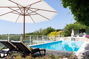 Three Holiday Homes - H1 Azur