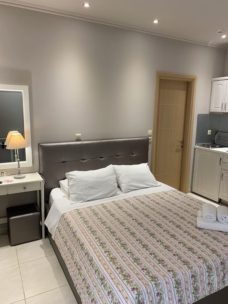 Hotel Athanasia