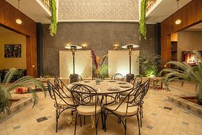 Riad Azia