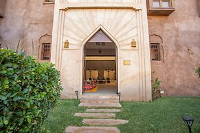 Riad Azia