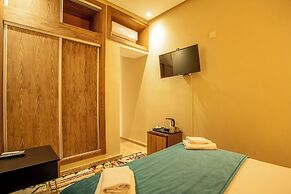 Riad Azia