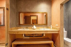 Riad Azia