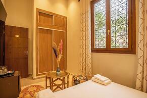 Riad Azia