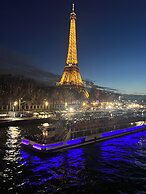 Eiffel Dream (30 mètres de la Tour Eiffel)