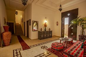 Riad kenza