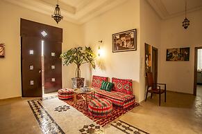 Riad kenza