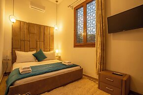 Riad kenza