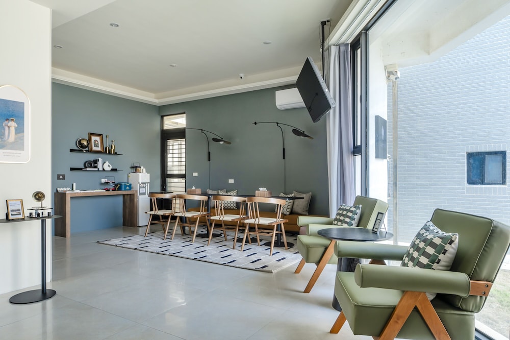 Chill Style Smart Stay