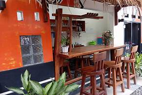 Hotel O Villa Cemara Syariah