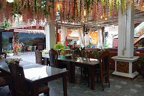 Hotel O Villa Cemara Syariah