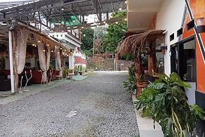 Hotel O Villa Cemara Syariah