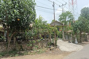 Hotel O Lotus Guest House