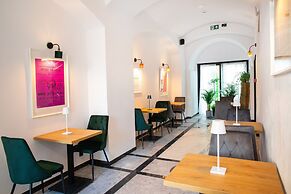 Hotel Teatr