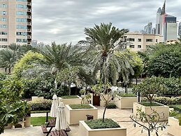 Lux BnB Greens & Views Lake View