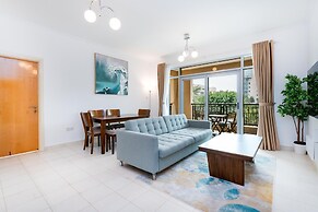 Lux BnB Greens & Views Lake View