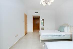 Lux BnB Greens & Views Lake View
